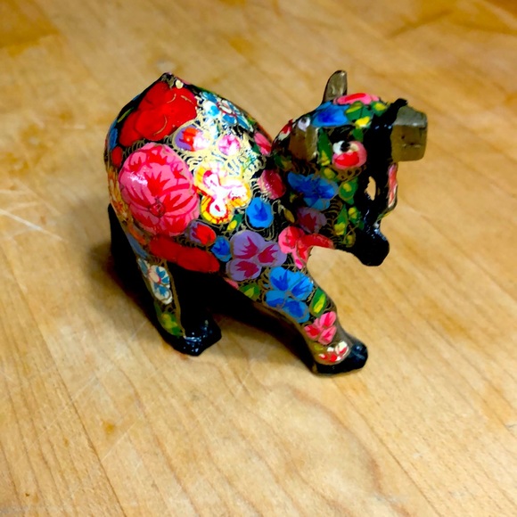 2 Inch Hand-painted camel boho decoration - Picture 2 of 2